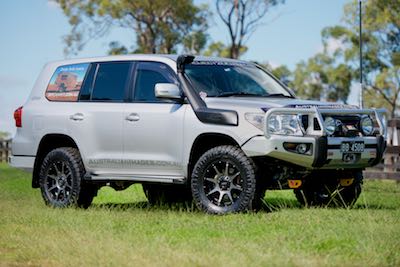 toyota landcruiser 200 series aftermarket accessories